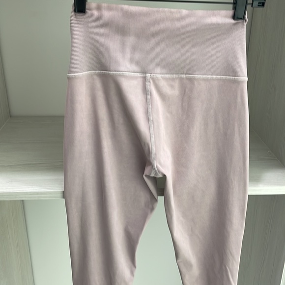 Lululemon crop pants - Picture 3 of 5